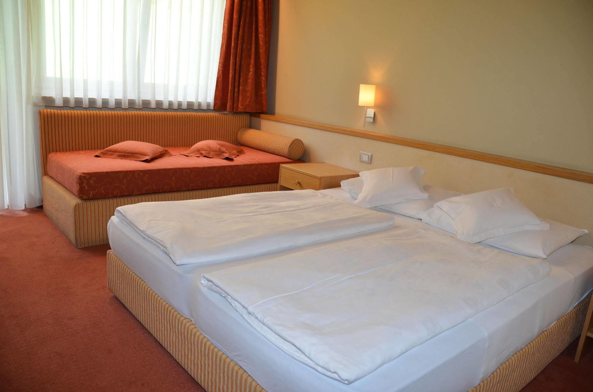 Hotel Taufers Molini di Tures Εξωτερικό φωτογραφία